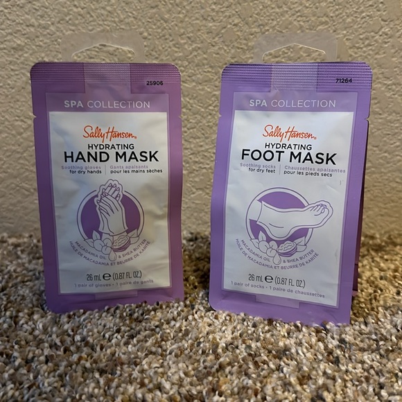 Sally Handsen hand and foot mask!
Spa collection, never opened! - Picture 3 of 3